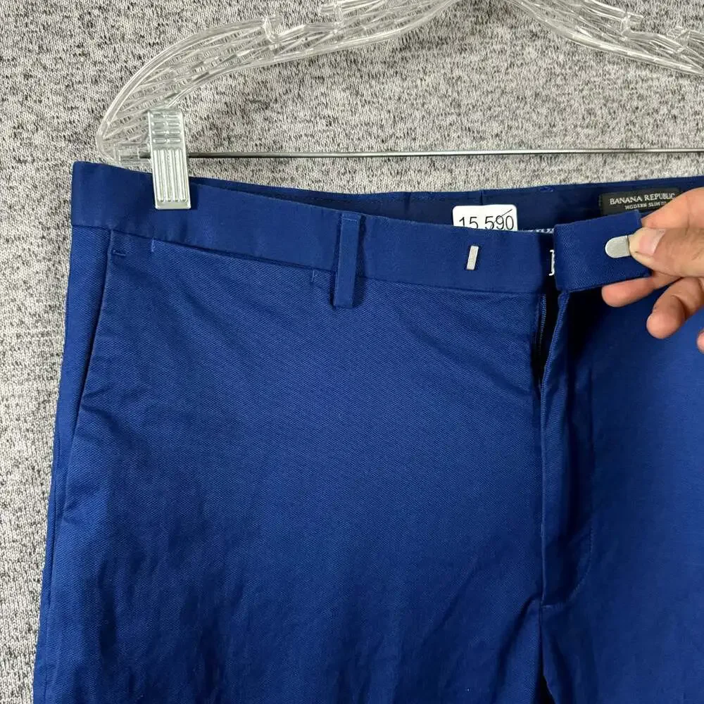 Banana Republic Men's Size 35x32 Modern Slim Fit Blue Cotton Chino Pants